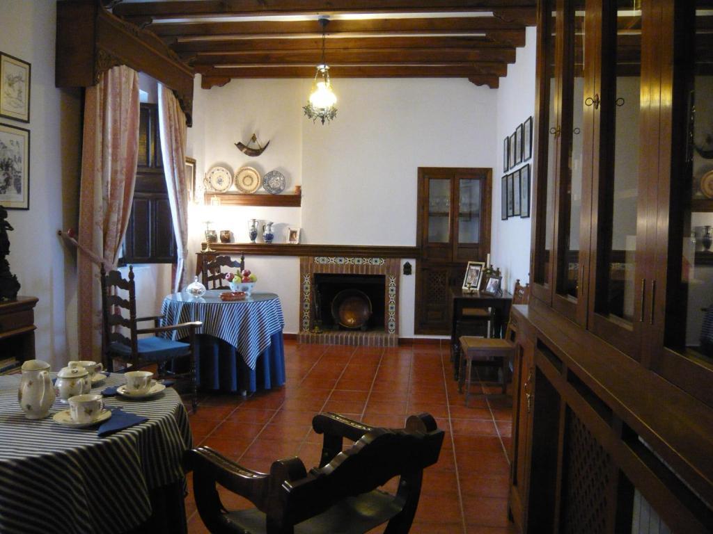 Gasthaus Hospederia Casa De La Torre El Toboso Exterior foto