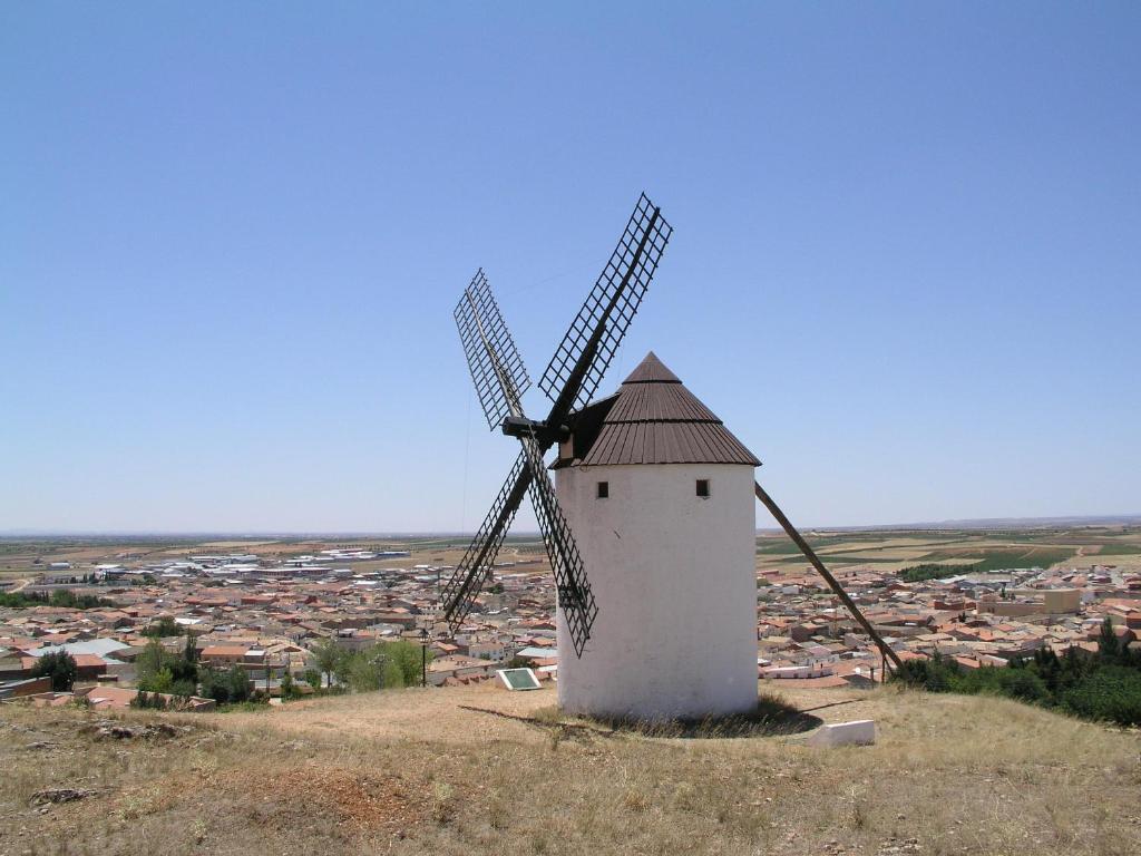 Gasthaus Hospederia Casa De La Torre El Toboso Exterior foto